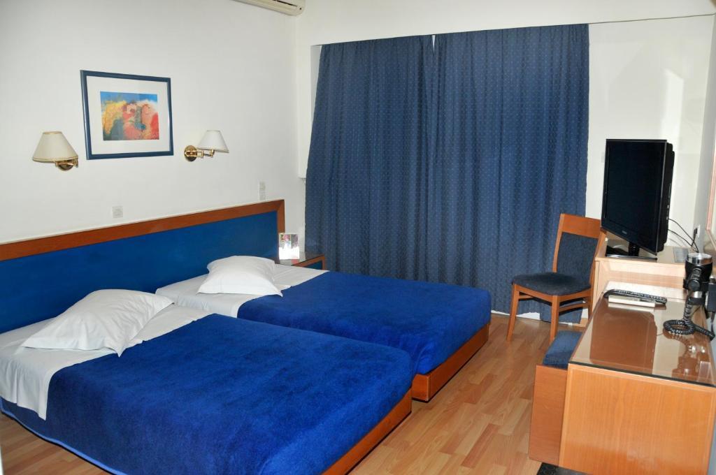 Hotel Elena Lamía Habitación foto